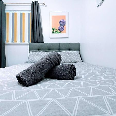 City Centre Comfort Northampton Appartement Buitenkant foto
