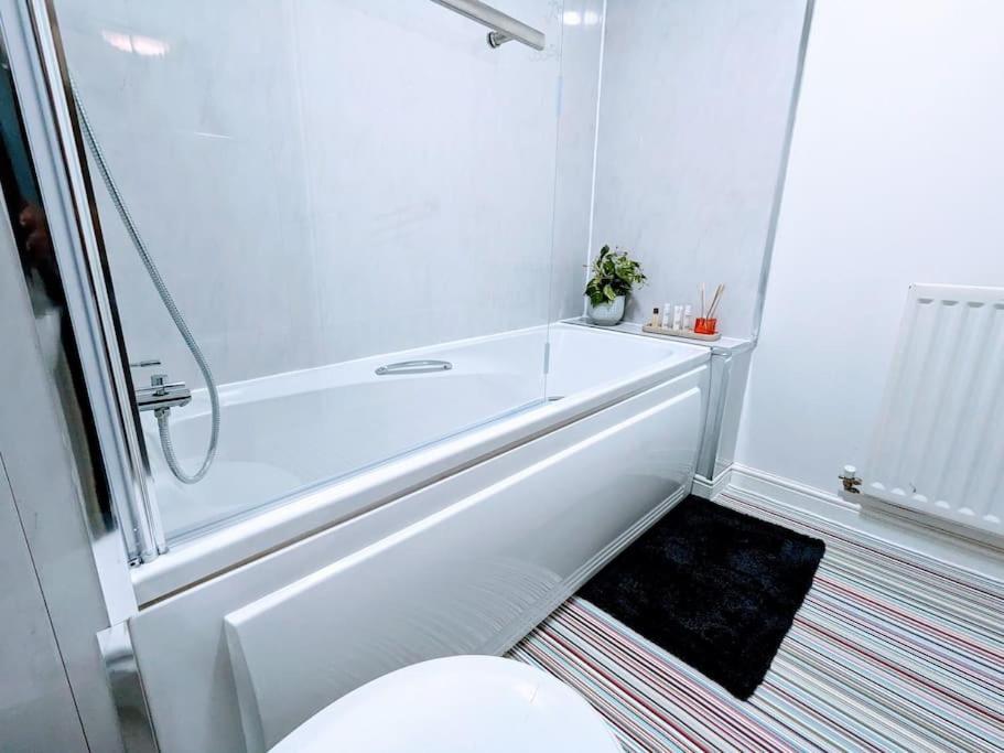 City Centre Comfort Northampton Appartement Buitenkant foto